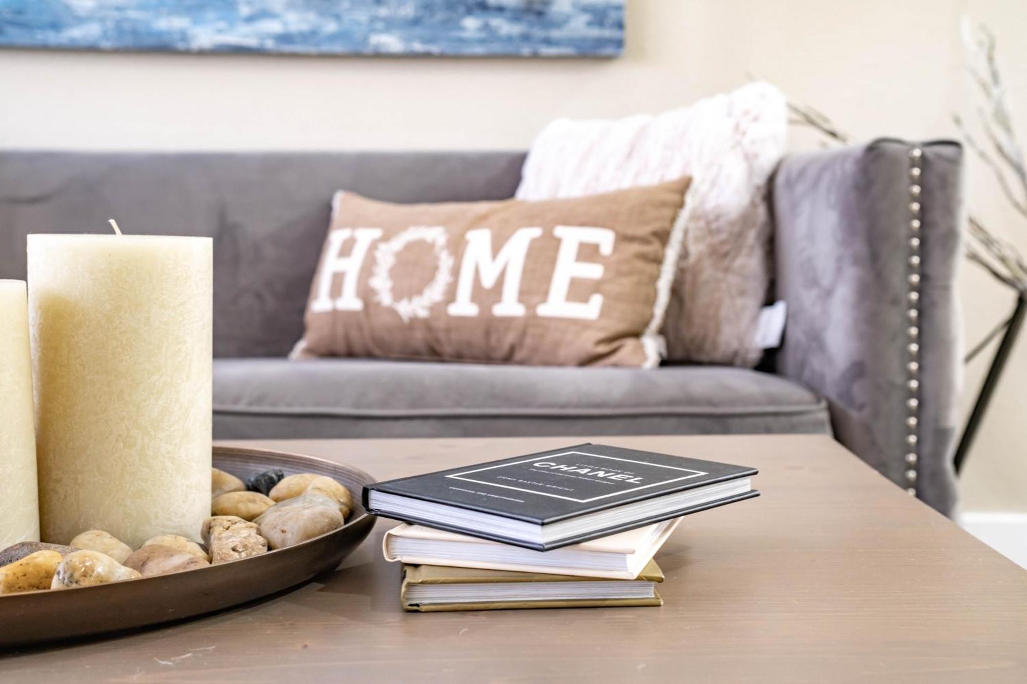 Cozy 2br Bungalow Nestled In The Heart Of La * Los Angeles